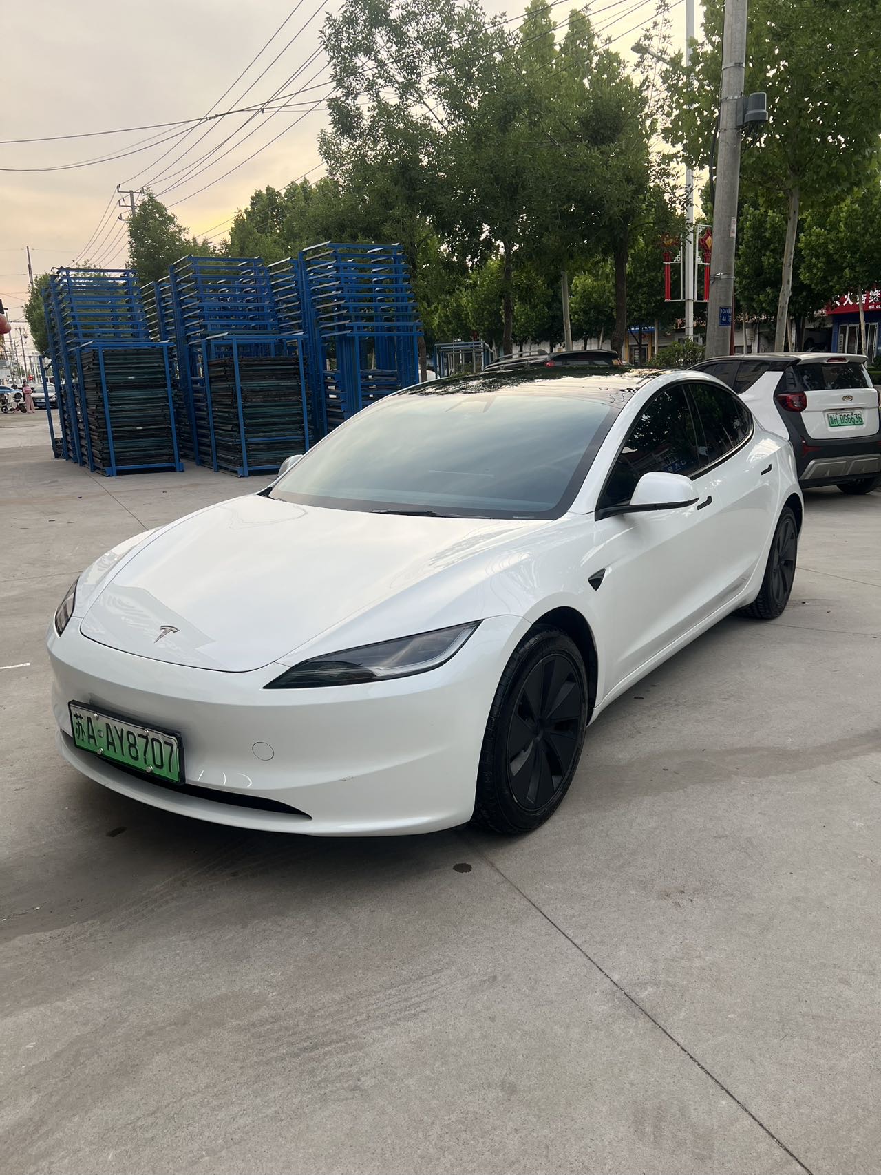 2025 2025 car image