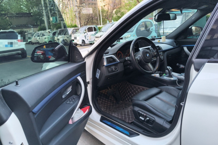 宝马 宝马3系GT 2019 汽车图片 #13