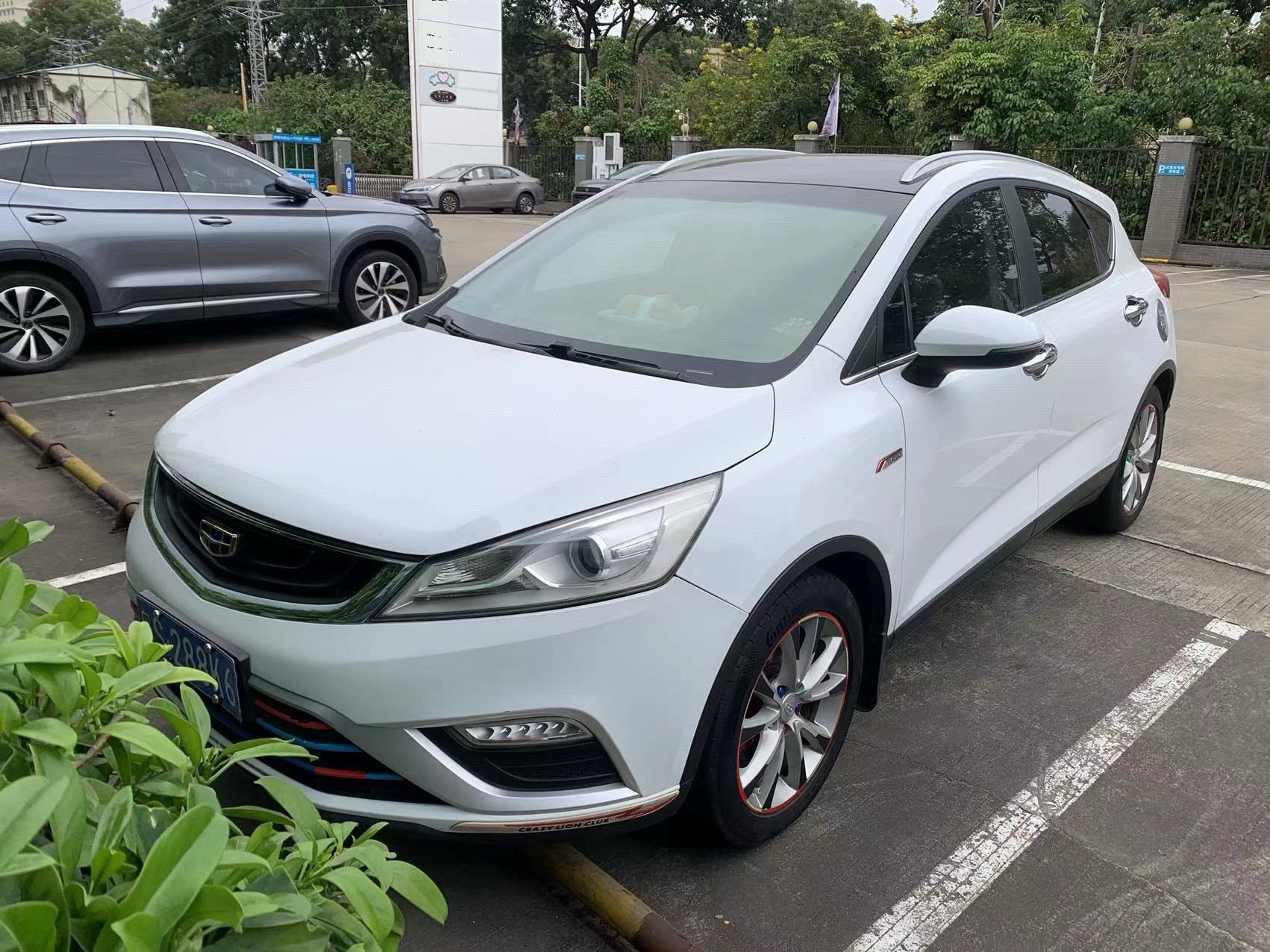 GEELY Emgrand GS 2017 GEELY Emgrand GS 2017 car image