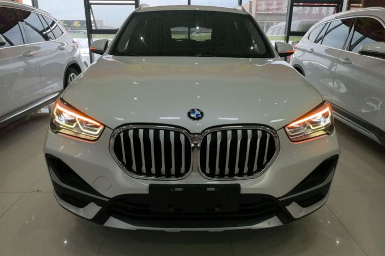 BMW X1 2020 car image #3