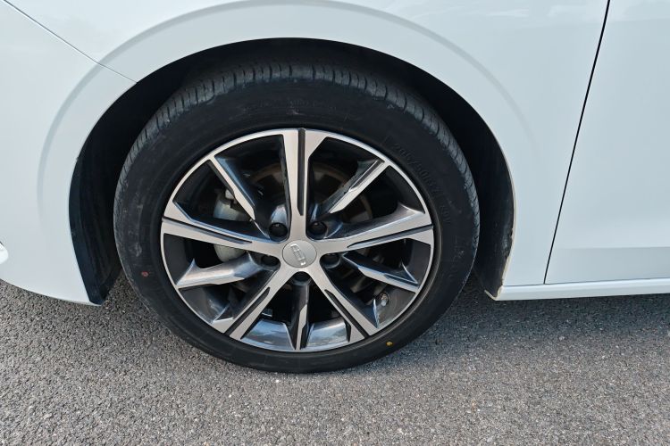 GEELY Emgrand 2024 #9 GEELY Emgrand 2024 car image #9