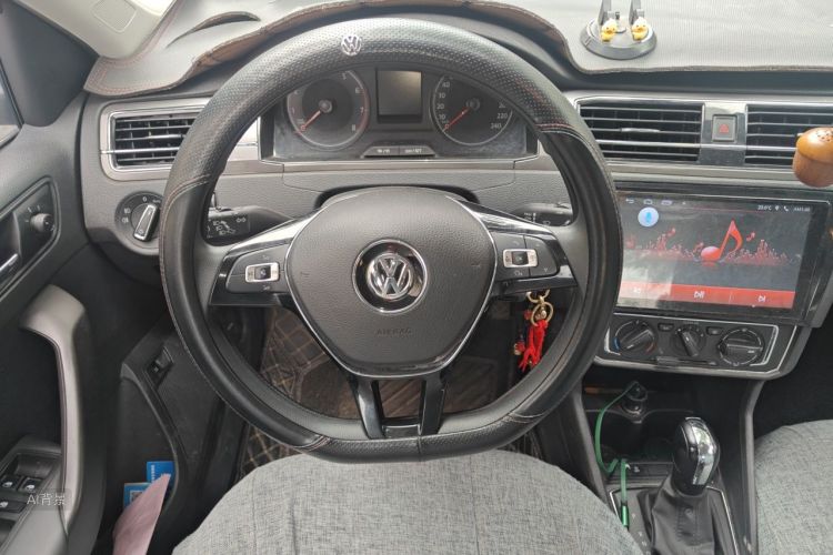 Volkswagen Santana 2020 car image #12
