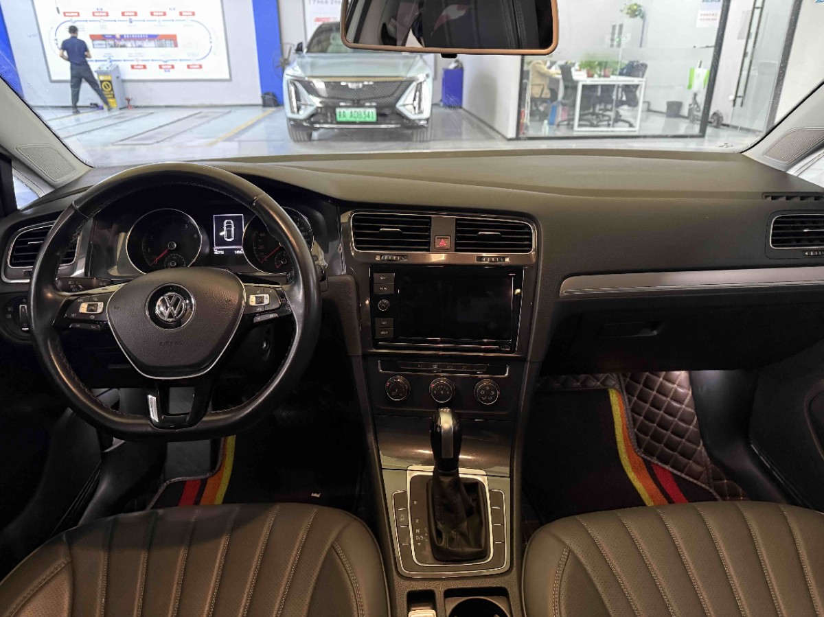Volkswagen Golf 2019 #7 Volkswagen Golf 2019 car image #7