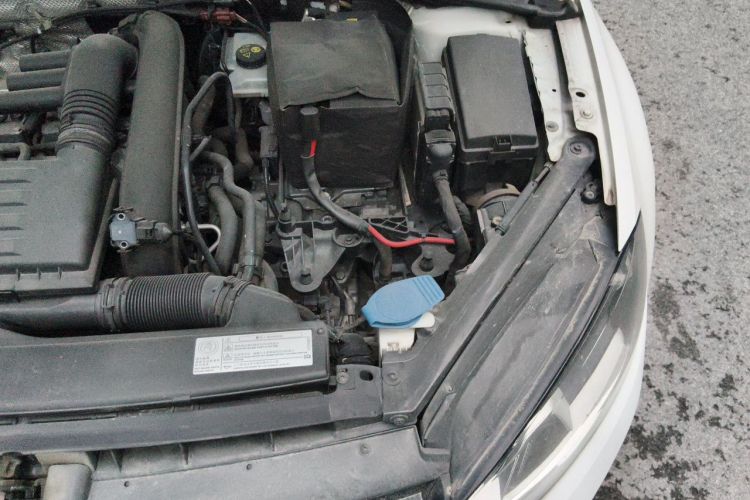 Volkswagen Golf 2017 car image #25