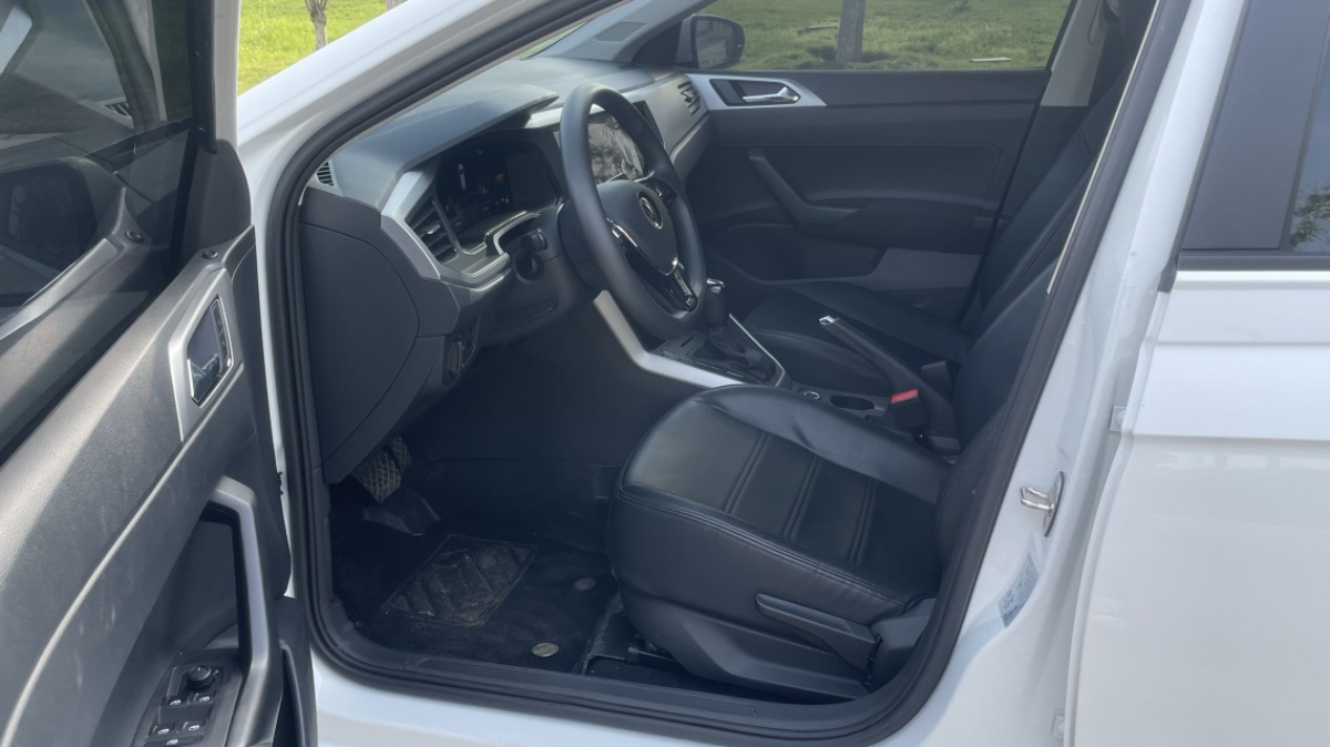 Volkswagen Polo 2023 car image #7