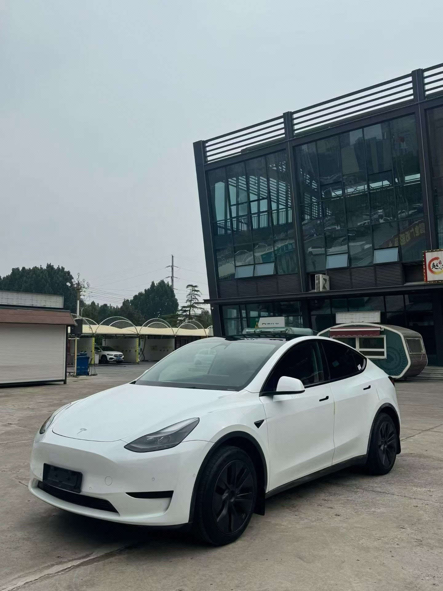 2023 2023 immagine di auto