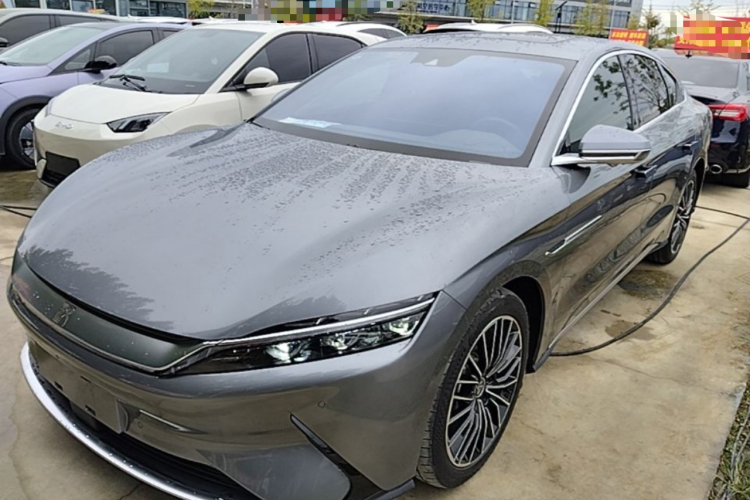BYD Han 2022 car image #2