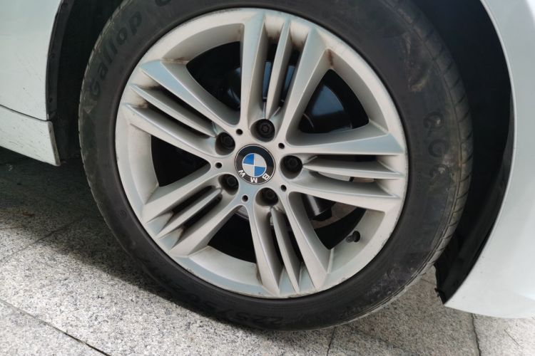 BMW 3 Series 2015 #9 BMW 3 Series 2015 car image #9