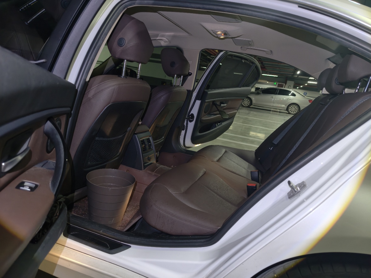 BMW 3 Series 2019 car image #3
