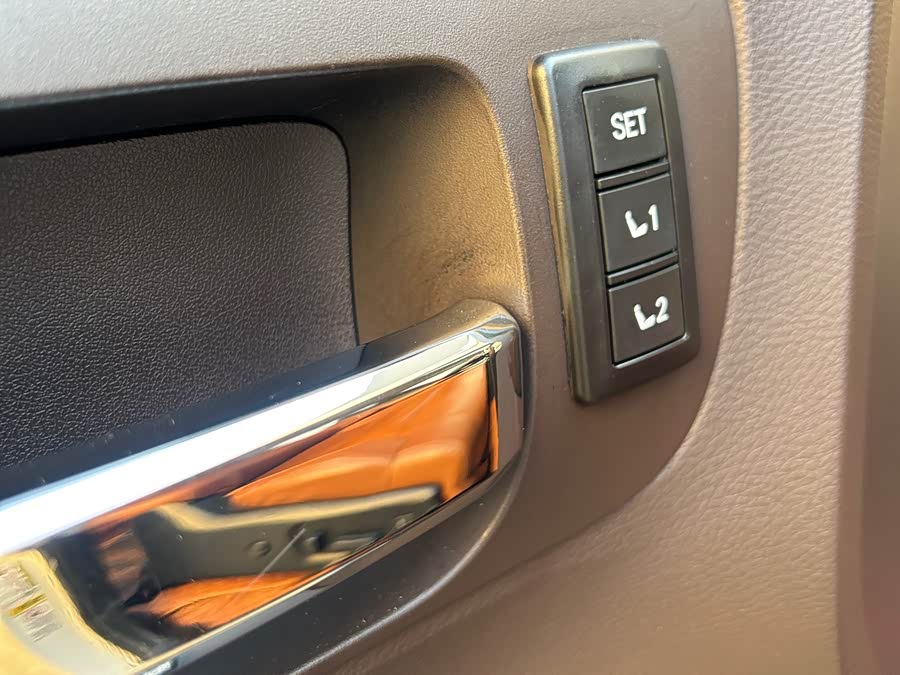 Toyota Tundra 2014 immagine di auto #9