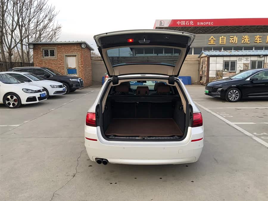 BMW 5 Series (Imported) 2014 car image #9