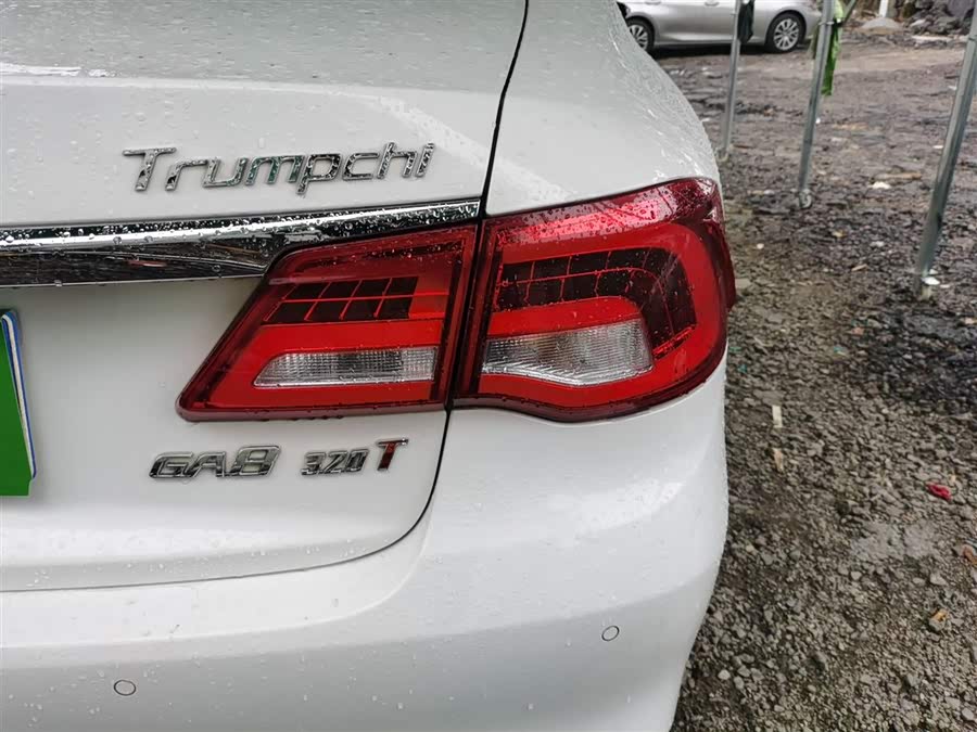 GAC Trumpchi GA8 2017 car image #9