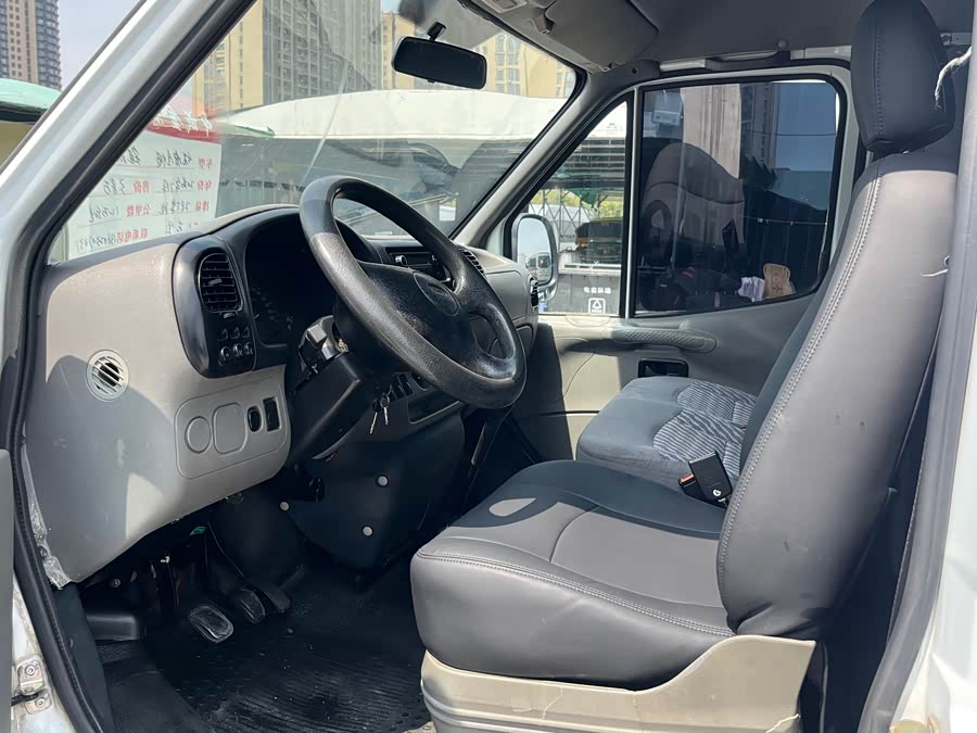 Ford Transit Classic 2016 car image #9