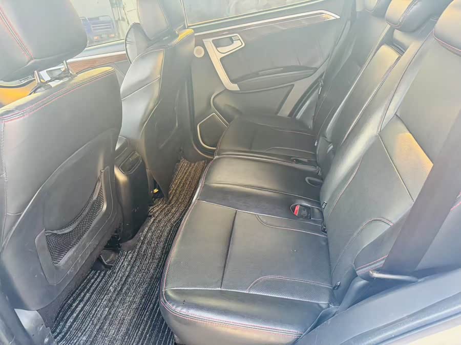 GEELY GX7 2015 car image #9