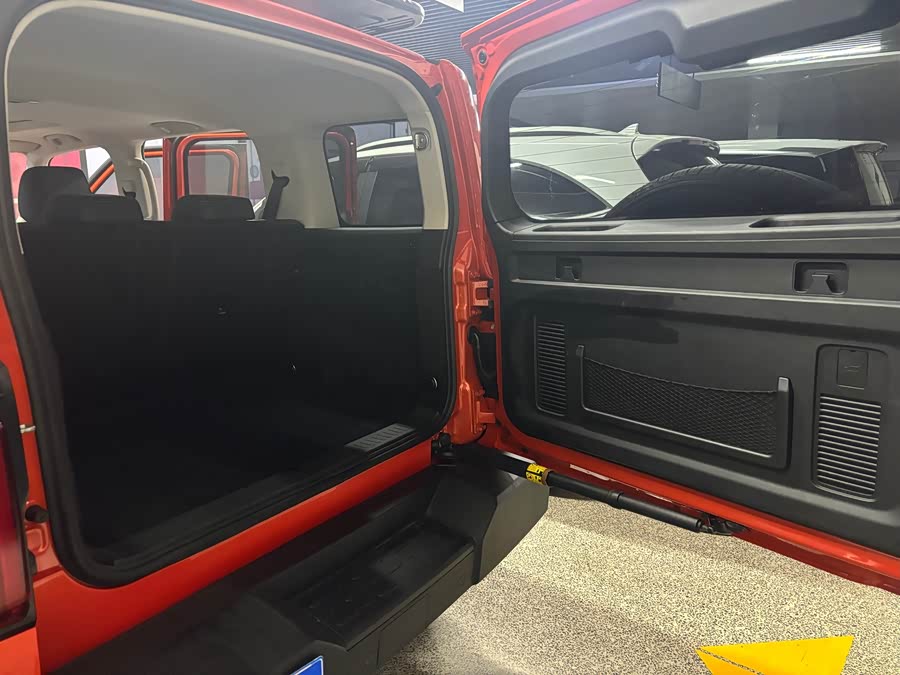 Tank 300 2022 car image #9