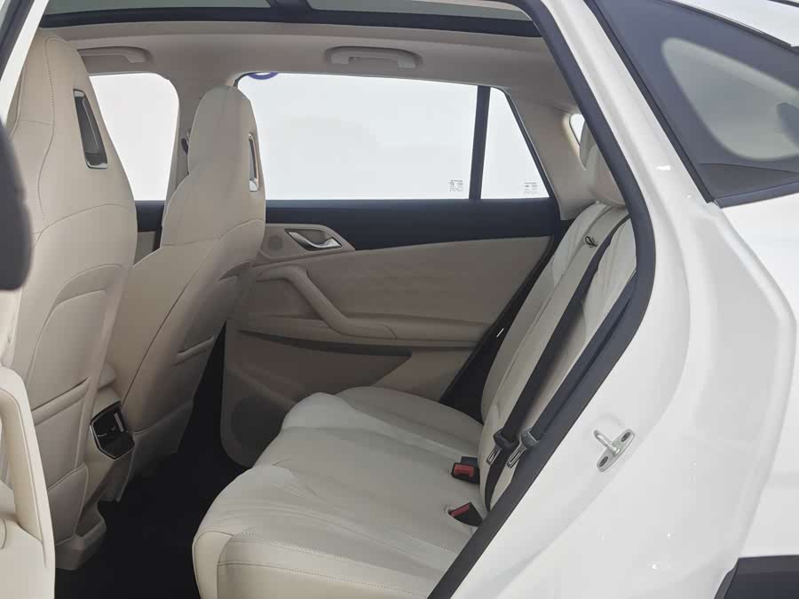 Roewe D5X DMH 2025 imagen de coche #9