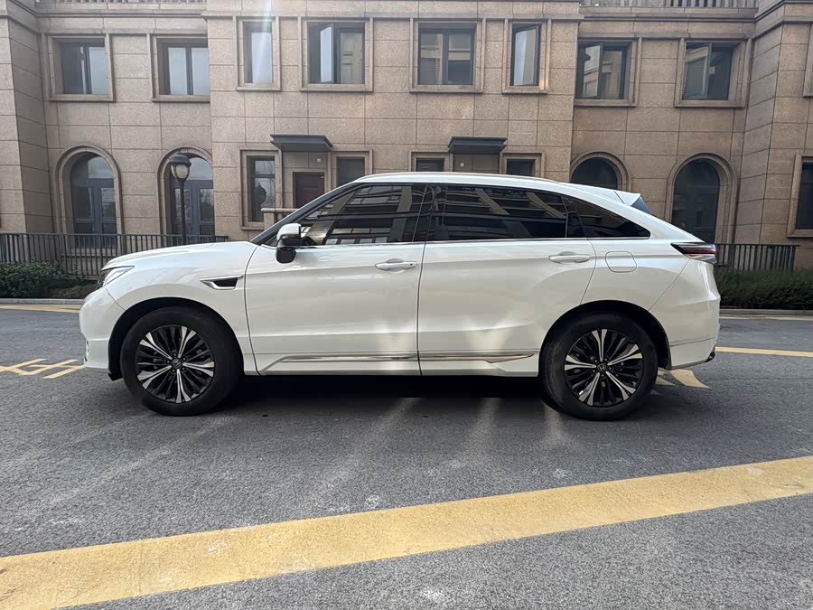 Honda UR-V 2023 car image #9