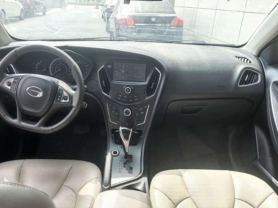 GAC Trumpchi GA3S 2015 car image #9