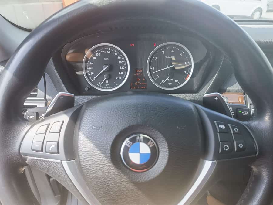 宝马 宝马X6 2013 汽车图片 #9