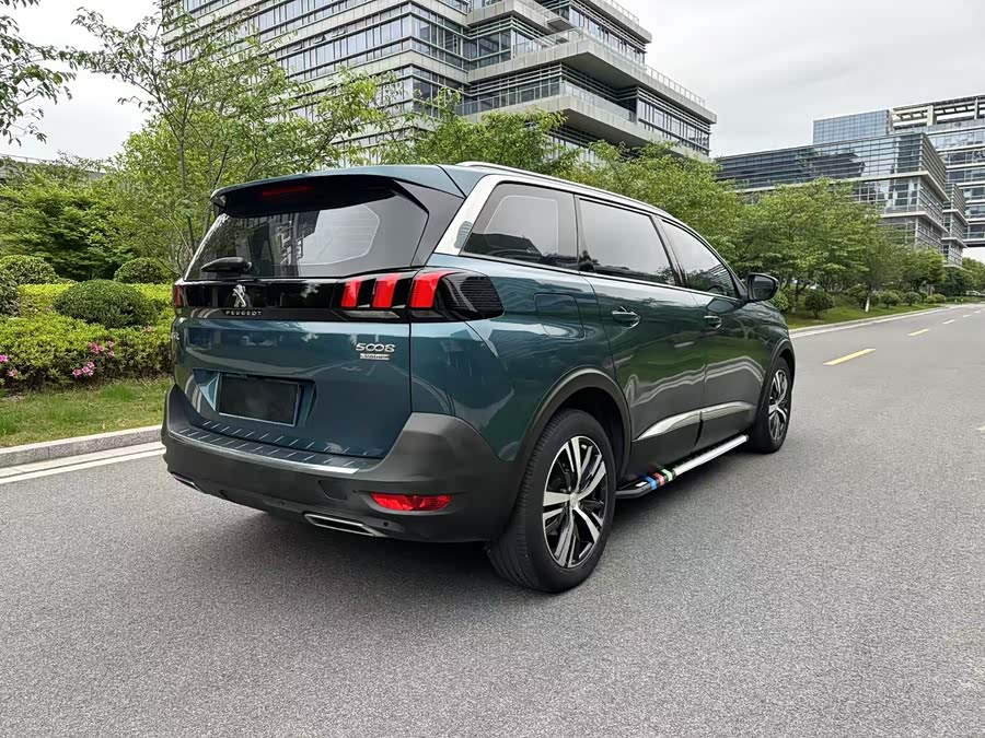 Peugeot 5008 2018 car image #9