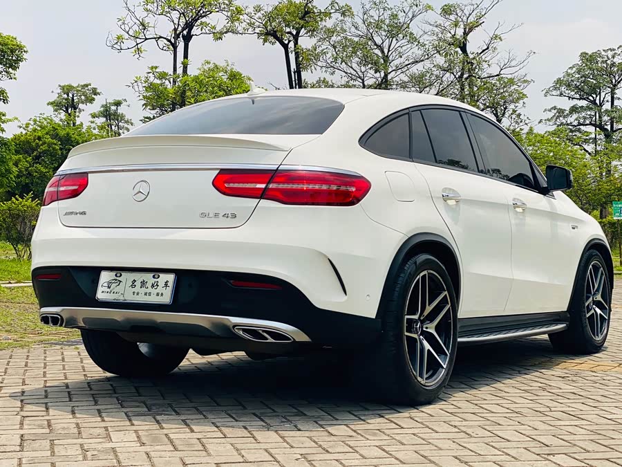 Mercedes-Benz GLE Coupe AMG 2018 #9 Mercedes-Benz GLE Coupe AMG 2018 car image #9