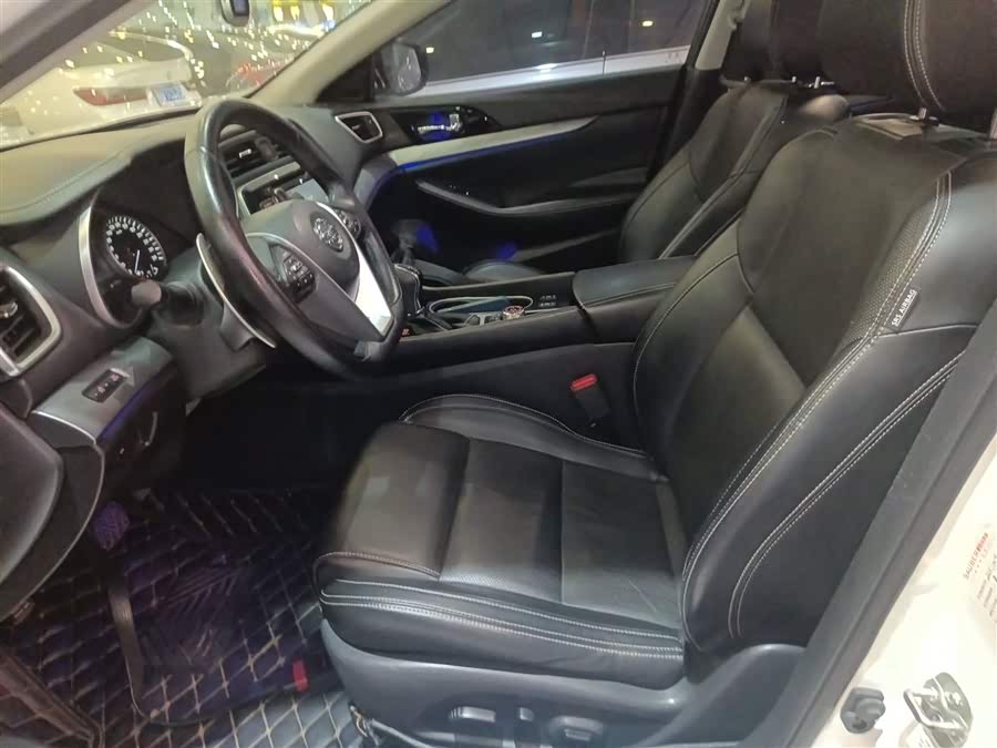 Nissan Maxima 2018 car image #9