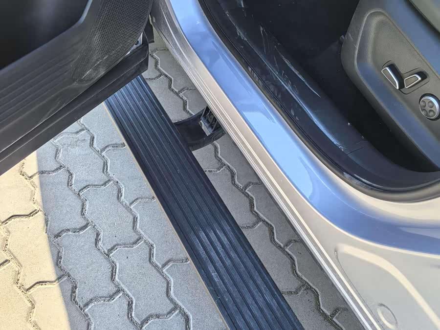 Deepal G318 2024 car image #9