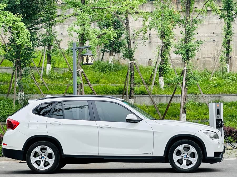 BMW X1 (Imported) 2013 car image #9
