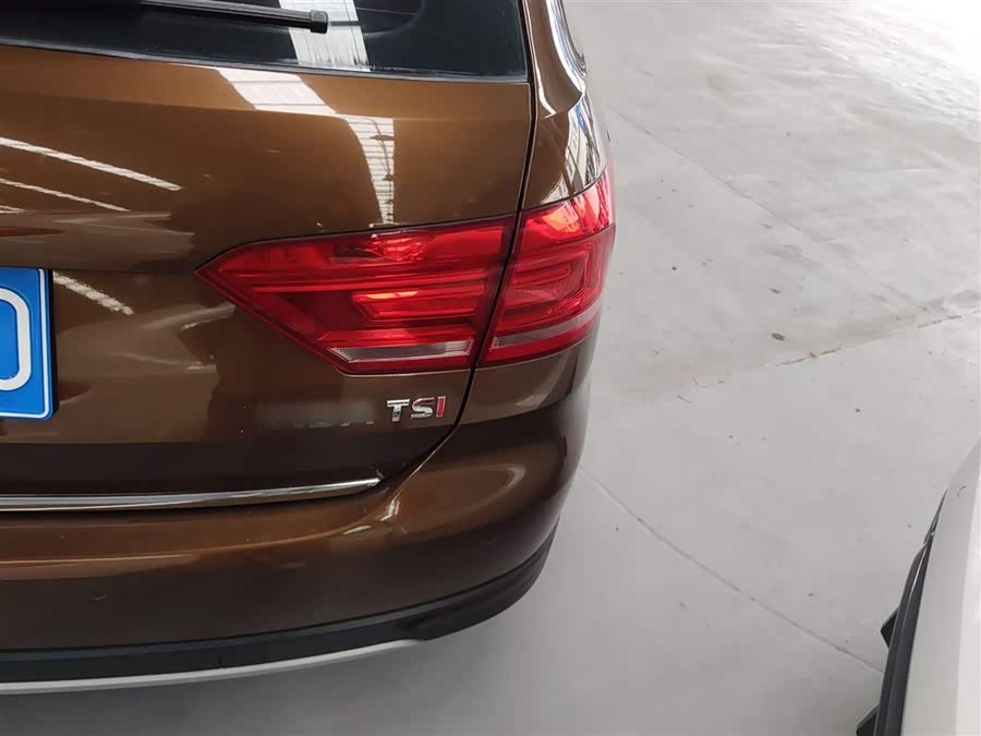 Volkswagen Cross Lavida 2017 immagine di auto #9