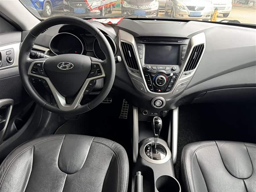 Hyundai Veloster 2013 #9 Hyundai Veloster 2013 car image #9