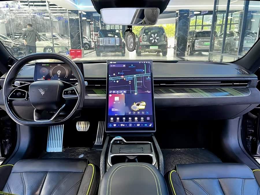 哪吒汽车 哪吒GT 2023 汽车图片 #9