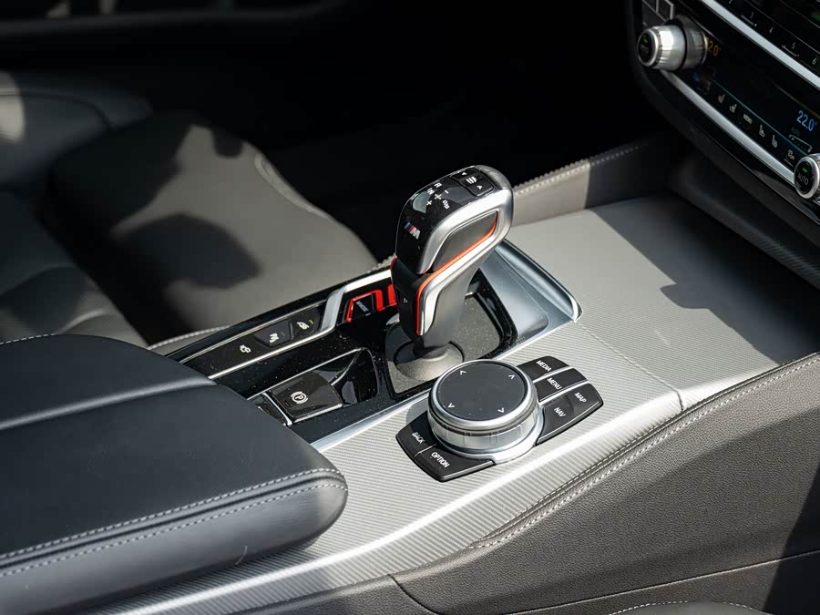 BMW M5 2020 car image #9