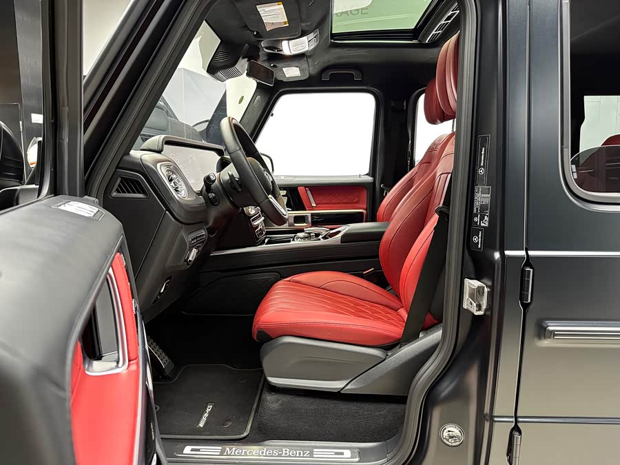 Mercedes-Benz car image #9