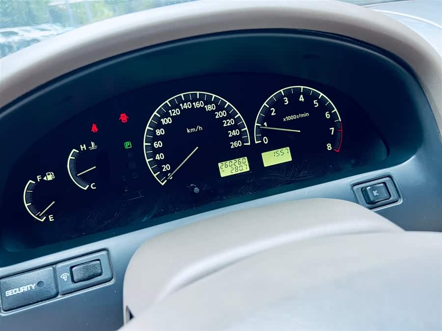 日产 风度 2004 汽车图片 #9