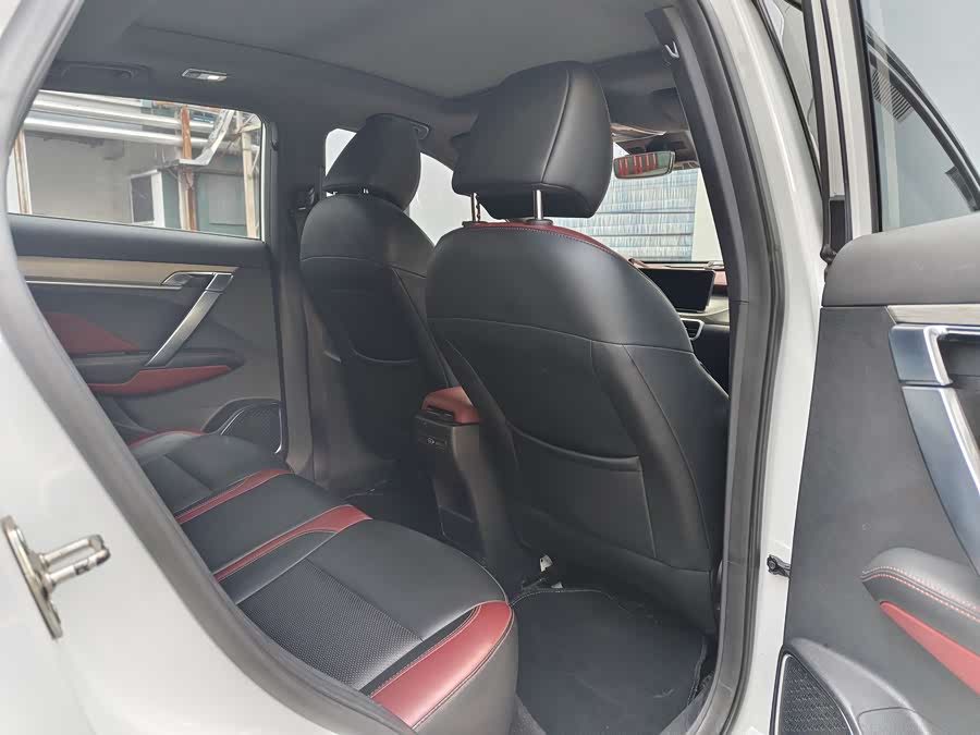 GEELY Coolray 2019 car image #9