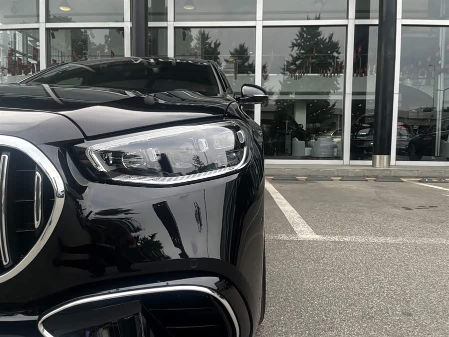 Mercedes-Benz S AMG New Energy 2025 صورة سيارة #9