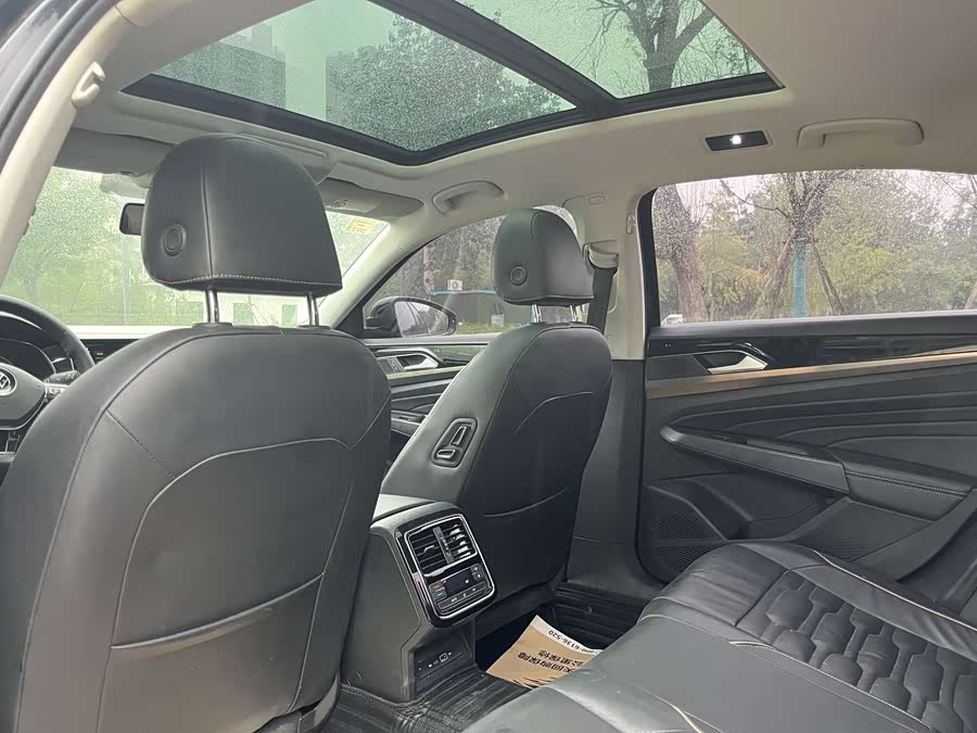 Volkswagen Passat 2021 صورة سيارة #9