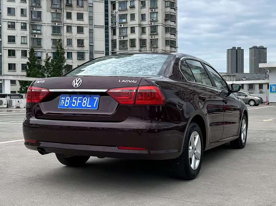 Volkswagen Lavida 2013 #9 Volkswagen Lavida 2013 car image #9