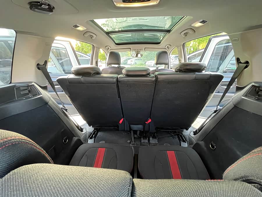 BMW 2 Series Gran Tourer 2015 #9 BMW 2 Series Gran Tourer 2015 صورة سيارة #9