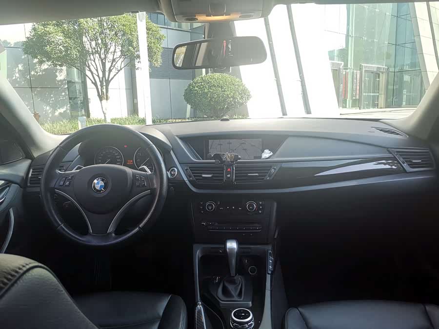 BMW X1 (Imported) 2011 صورة سيارة #9