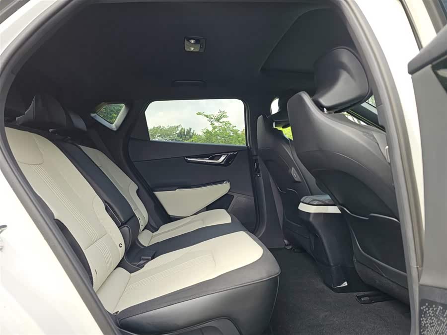 起亚 起亚EV6 2025 汽车图片 #9