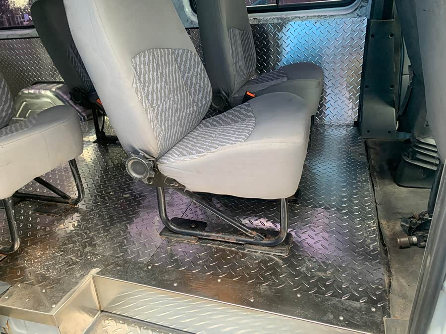 Ford Transit Classic 2015 car image #9