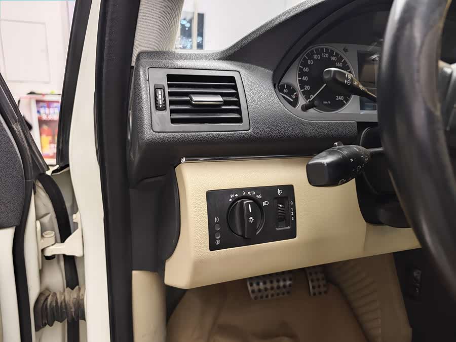 Mercedes-Benz B Class 2010 #9 Mercedes-Benz B Class 2010 car image #9