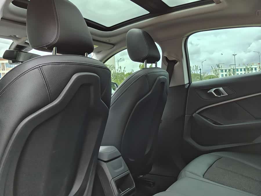 BMW 2 Series (Imported) 2021 immagine di auto #9