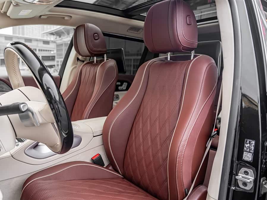 Mercedes-Benz Maybach GLS 2024 car image #9