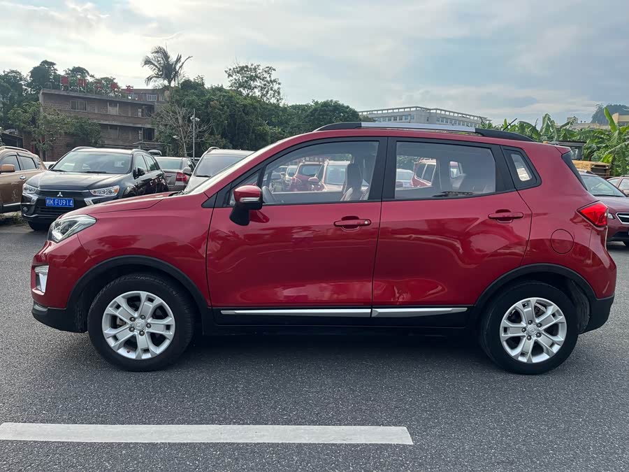 Changan CS15 2017 #9 Changan CS15 2017 imagen de coche #9