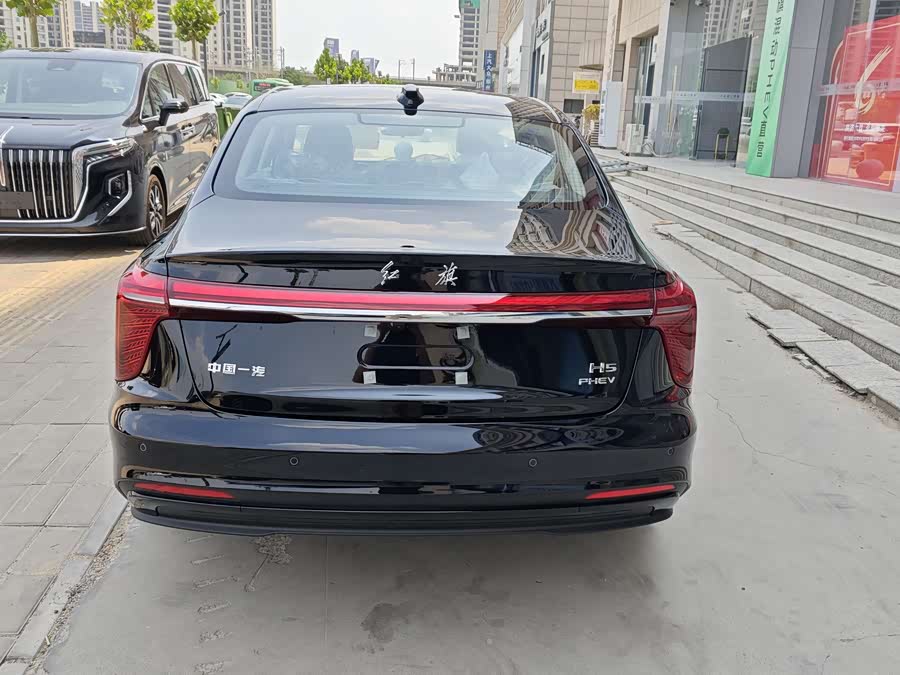 HongQi H5 PHEV #9 HongQi H5 PHEV image de voiture #9