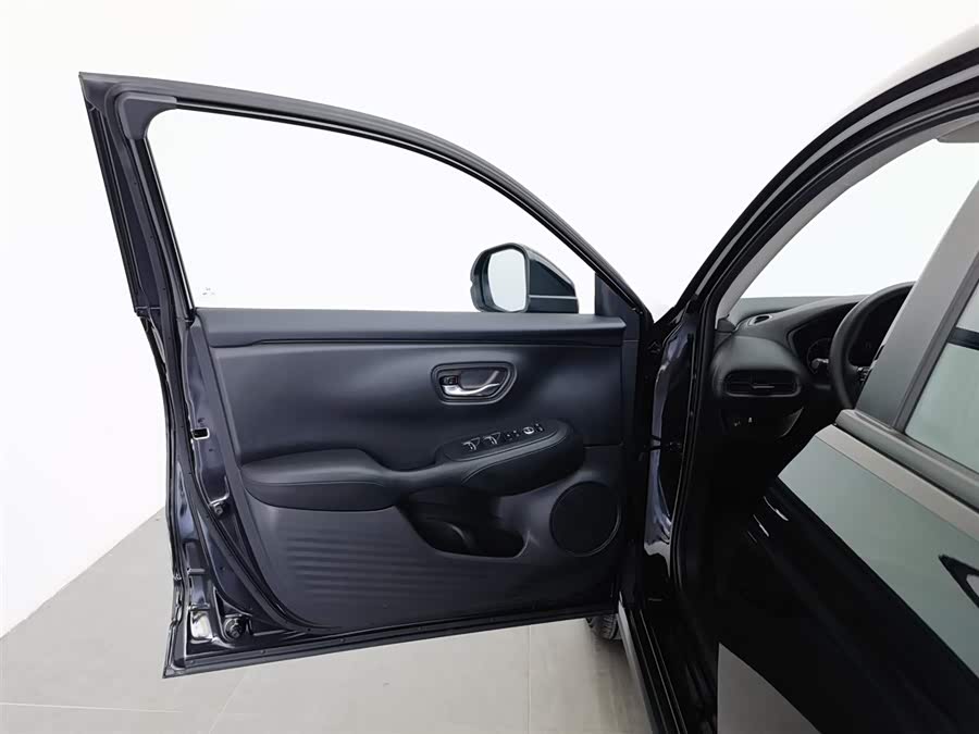 Honda HR-V 2024 car image #9