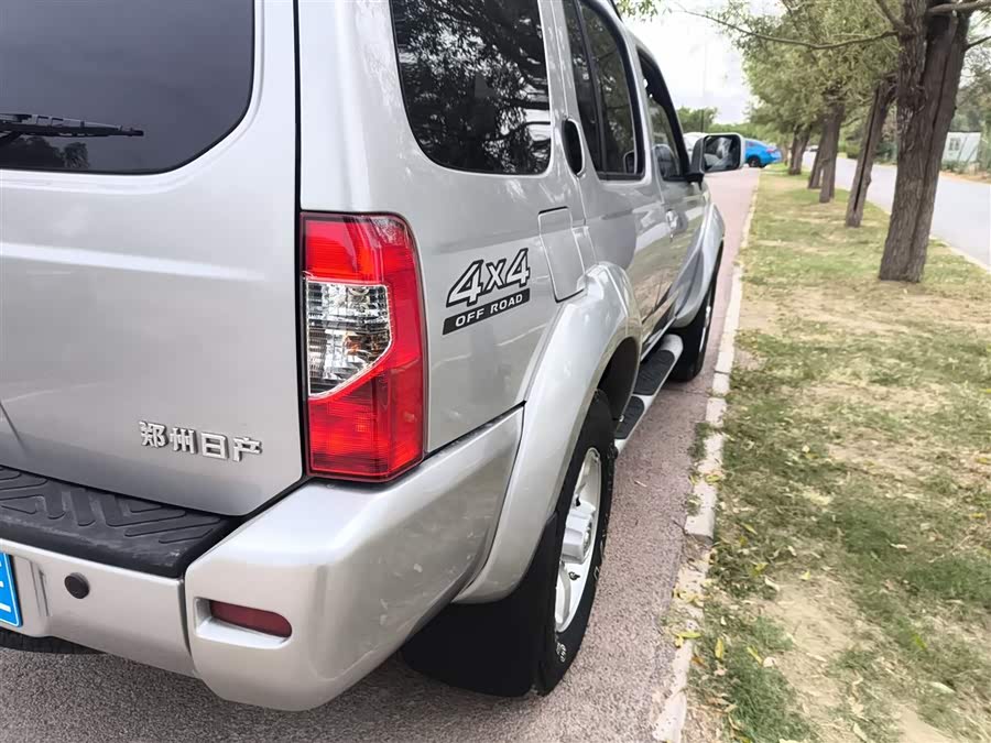 日产 日产帕拉丁 2016 汽车图片 #9