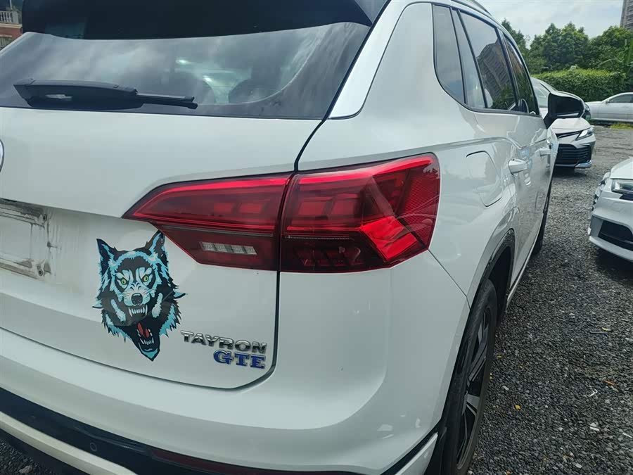 Volkswagen Tayron GTE 2021 car image #9